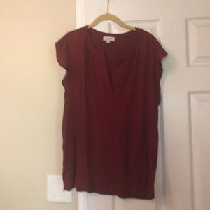 Flutter sleeve burgundy top NWOT
